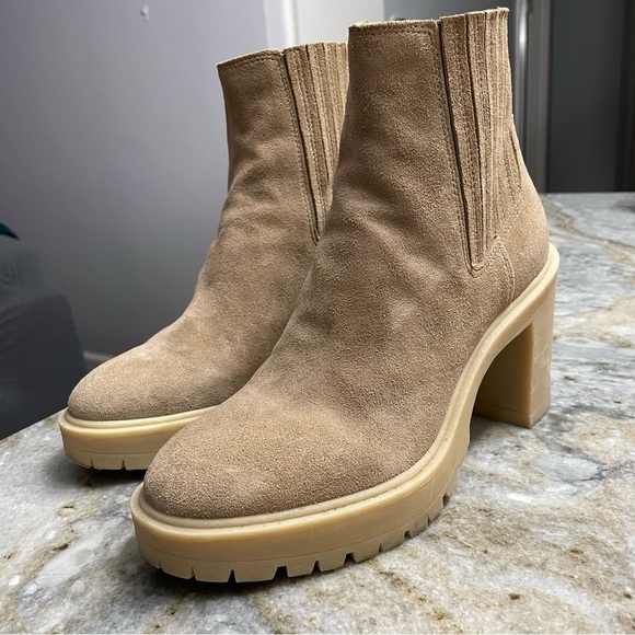 Dolce Vita Caster Dune Suede H20 100% Waterproof Chelsea Boot Size 10 - Picture 1 of 12